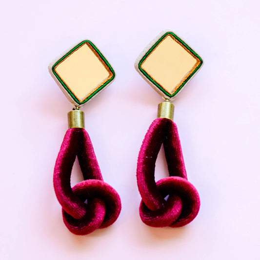 Velvet loop