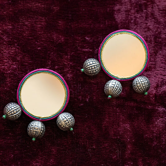 Mirror whirl