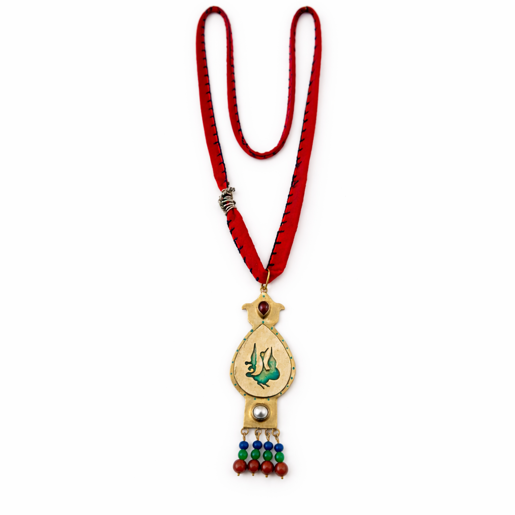 Nava red cord